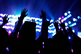 IA da Spotify começa a criar playlists automáticas baseadas em shows e muda forma de consumir música no Brasil